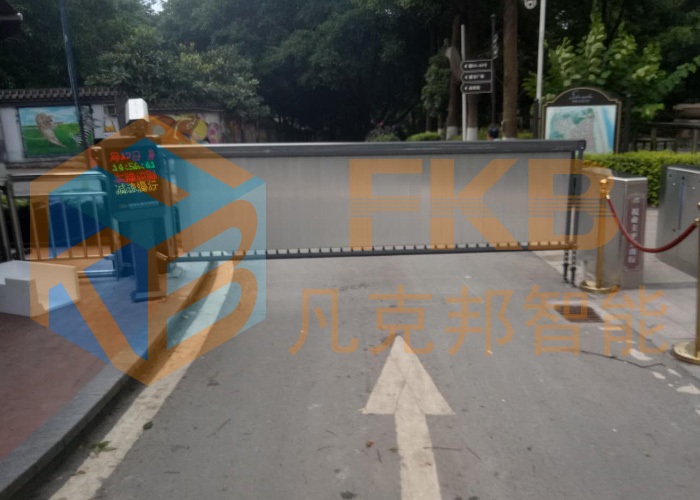 直杆道闸广告道闸